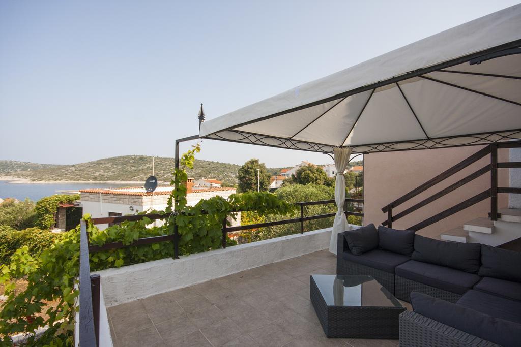 Villa Perla Rogoznica  Buitenkant foto